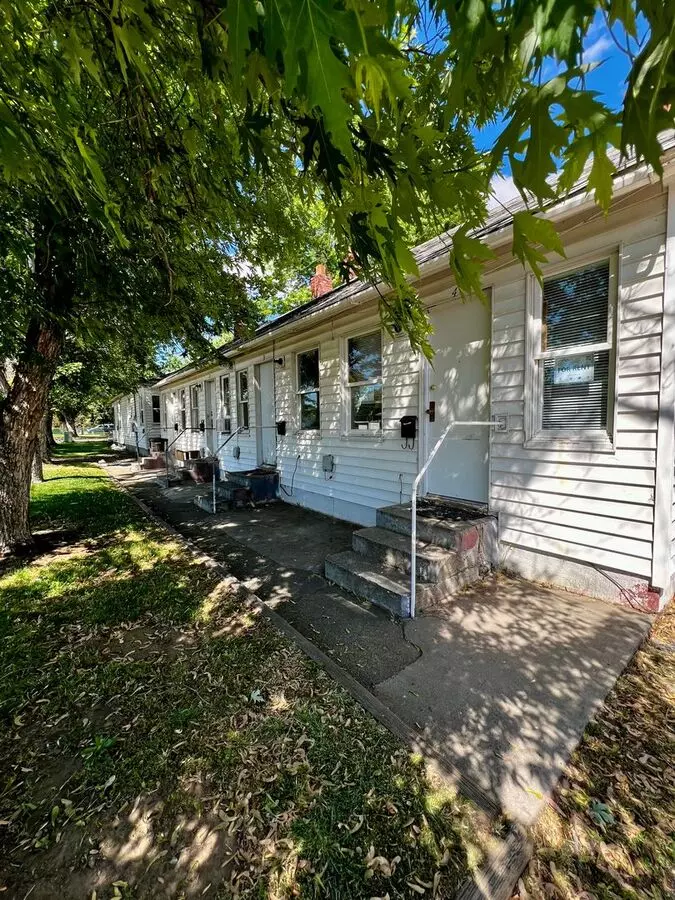 J1303 Apartment for rent in Yakima, WA