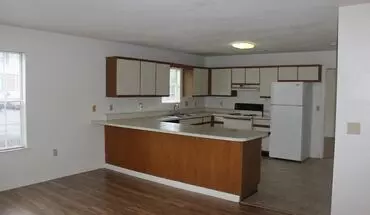 4 of 12 Rutherford Townhomes 4 Bedroom W/den 3 Bathroom House for rent in Blacksburg, VA