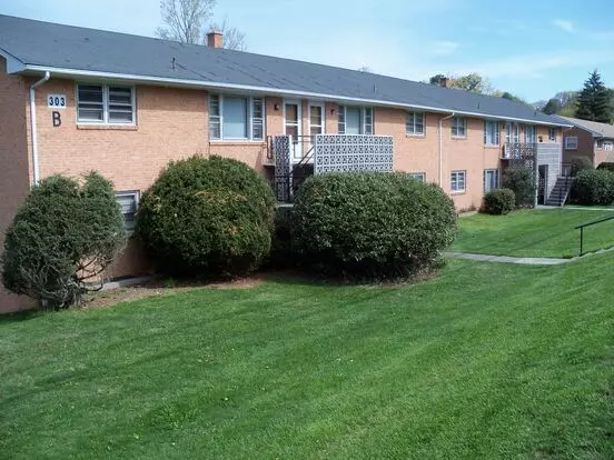 Apartment Heights Drive Apartment for rent in Blacksburg, VA Apartment Heights Drive Apartment for rent in Blacksburg, VA