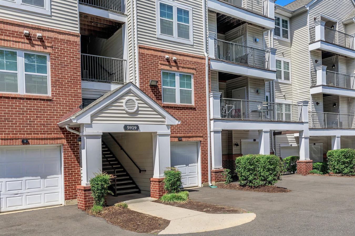 The Ridgeleigh at Van Dorn Apartments Alexandria, VA