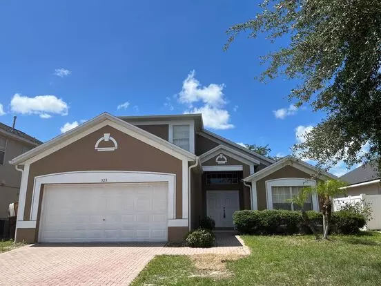 2 Story Home. 3Bed Home/bonus Room Apartment for rent in Haines City, FL