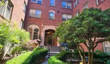 3 of 45 Queen's Court | A/c + Den | Renovated Kitchen, W/d & Natural Light Apartment for rent in Seattle, WA