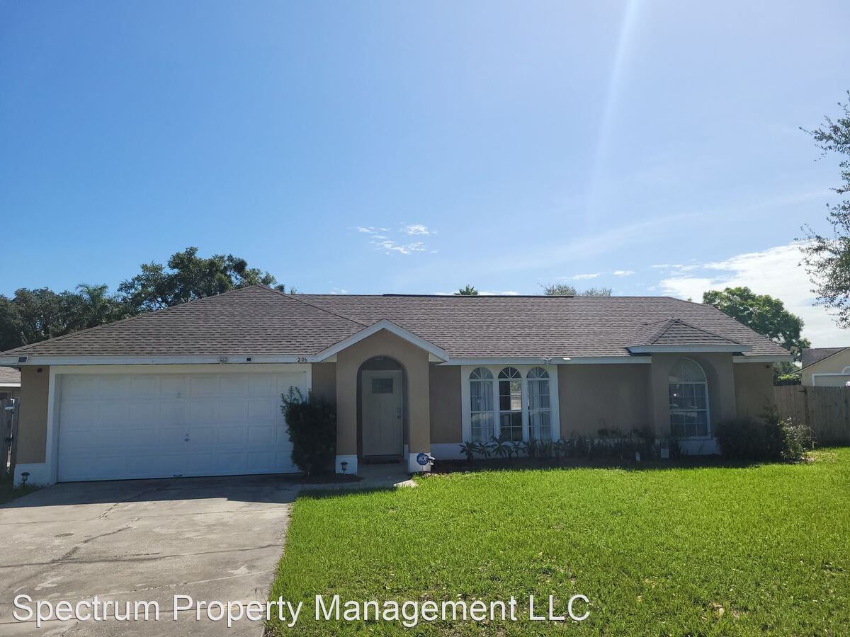 206 Chris Ct Davenport, FL House for Rent Rentable