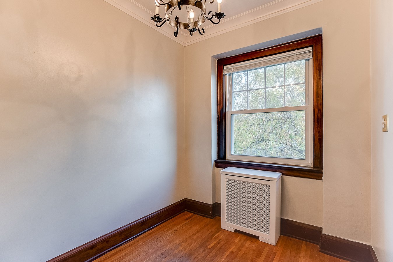 Yorkshire Apartments Minneapolis, MN