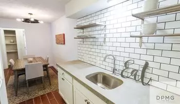2 of 21 331 E Hillsdale Apartment for rent in Lansing, MI