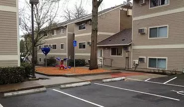 2 of 10 Crestview Court Apartment for rent in Beaverton, OR