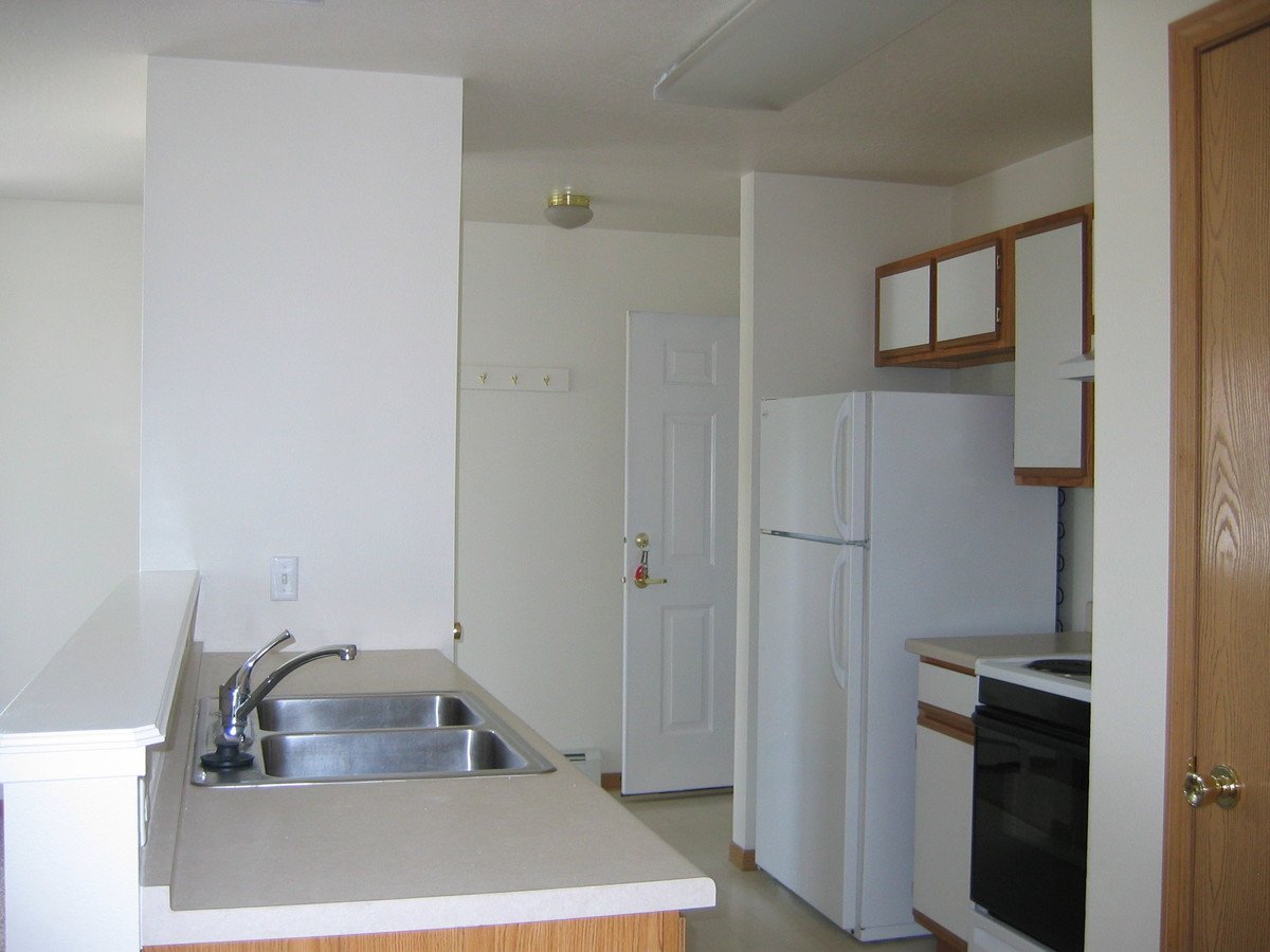 Comstock Apartments 777 Haggerty Lane, 25 Bozeman, MT