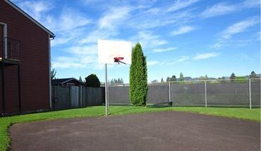 Elm Park 1 Apartment for rent in Forest Grove, OR