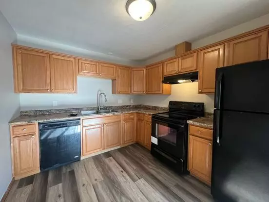 110-110 1/2 6th Ave SE Apartment for rent in Rochester, MN