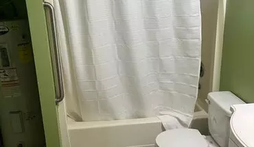 3 of 5 1203 Swan Apartment for rent in Yakima, WA