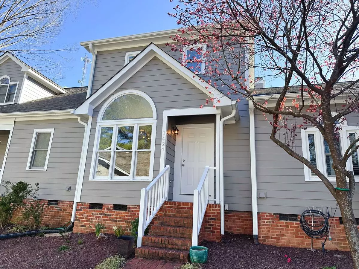 2 Bedroom 2 1/2 Bath Available Soon In A Desirable Location In Raleigh House for rent in Raleigh, NC
