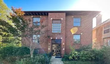 2 of 11 5819 E Washington St Unit 4 Apartment for rent in Indianapolis, IN