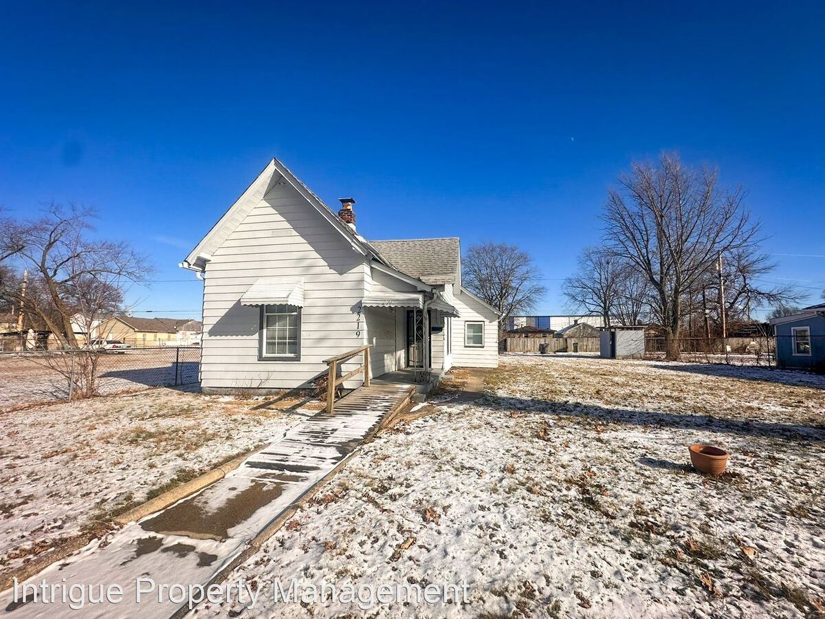 2219 Hovey St Indianapolis, IN House for Rent Rentable