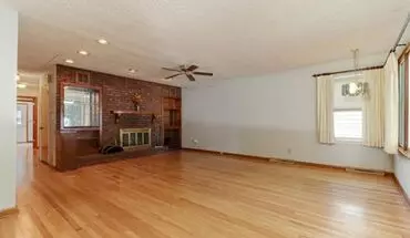 2 of 26 101 W Cypress St House for rent in Normal, IL