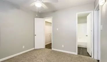 4 of 46 Valencia Park Apartment for rent in Phoenix, AZ