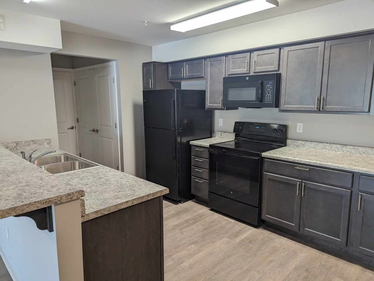 330 Newtown Apartments 330 Newtown Pike Lexington, KY