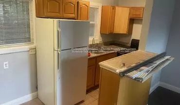 4 of 12 Move-in Ready E. Oakland 2Brs Apartment for rent in Oakland, CA