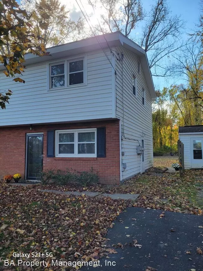 21-23 The Concourse Apartment for rent in Albany, NY