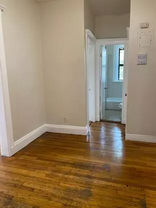 72-76 Walnut Park Apartment for rent in Roxbury, MA 72-76 Walnut Park Apartment for rent in Roxbury, MA