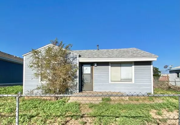 2 Bed 1 Bath Now Available Near Chatman Park Apartment for rent in Lubbock, TX 2 Bed 1 Bath Now Available Near Chatman Park Apartment for rent in Lubbock, TX