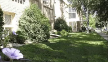 4 of 5 L & O Apartments Apartment for rent in St Paul, MN