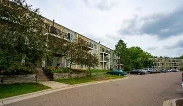 4 of 6 Cedar Ridge Apartments Apartment for rent in Apple Valley, MN