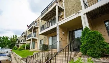 5 of 6 Cedar Ridge Apartments Apartment for rent in Apple Valley, MN