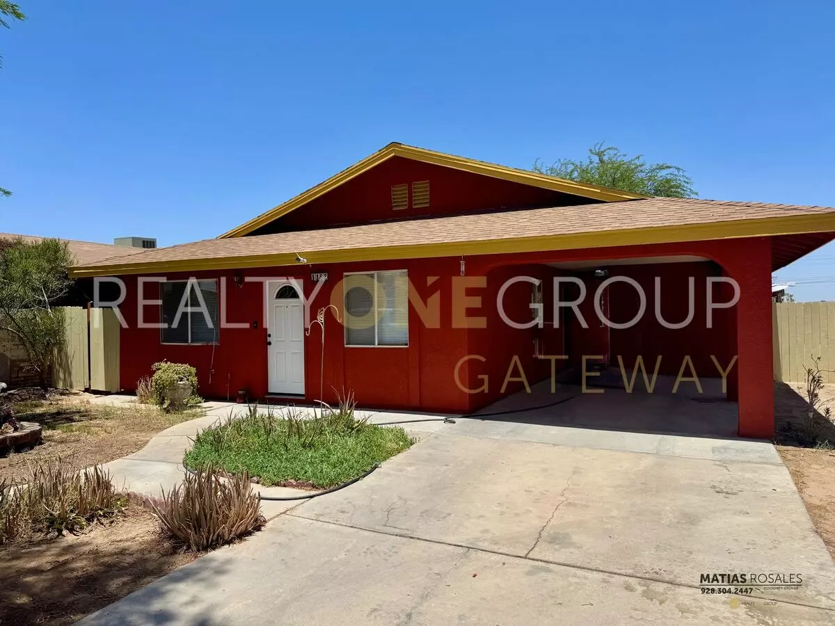 Close To San Luis Downtown - 3 Bedroom Home With Fenced Lot. House for rent in San Luis, AZ