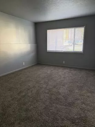 Corsica Cottonwood Apartments Apartment for rent in Omaha, NE