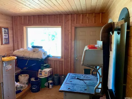 10100 E 3200 S 10 Acre Cabin Apartment for rent in Huntsville, UT