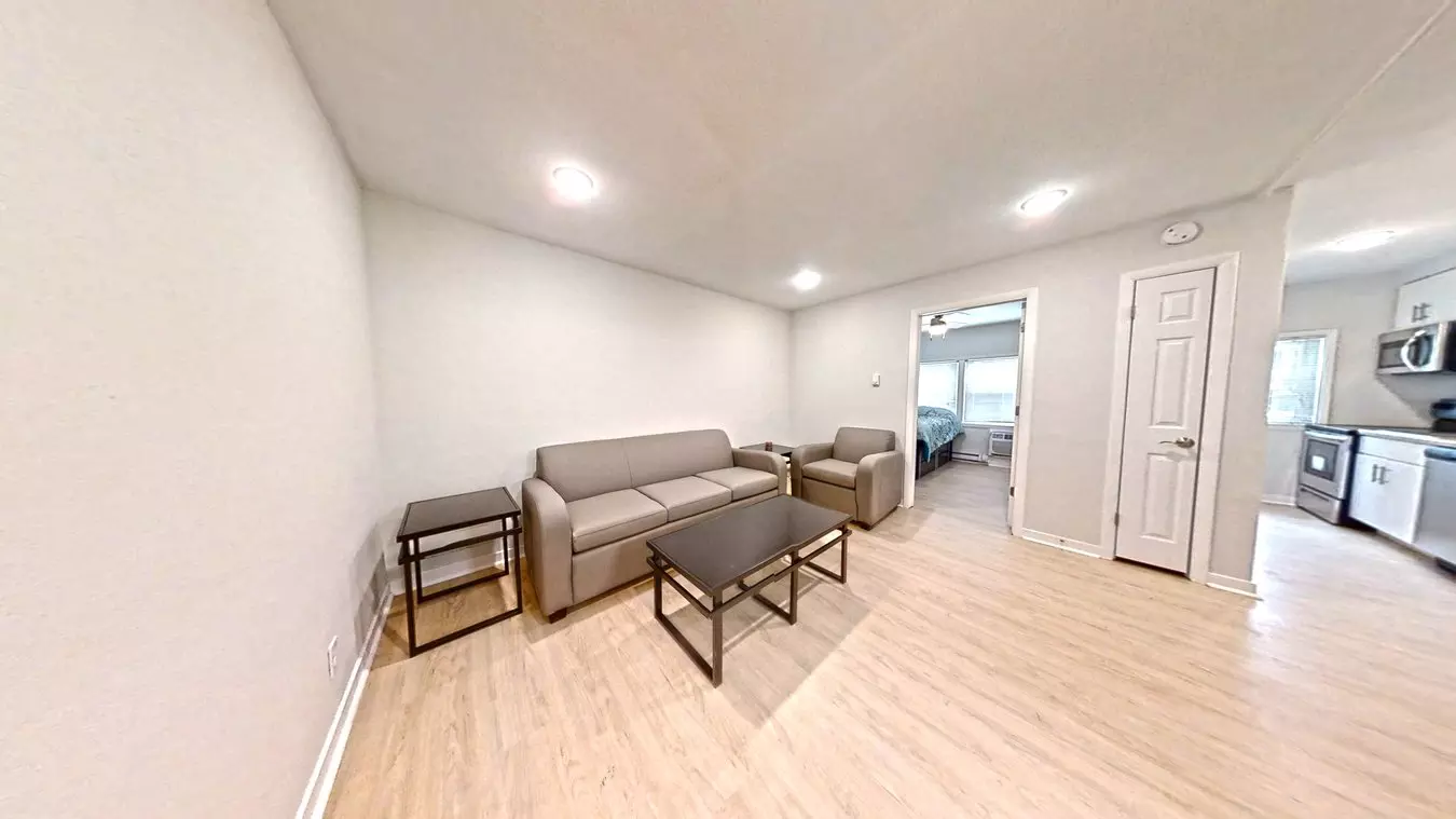 56 1/2 E Green House for rent in Champaign, IL