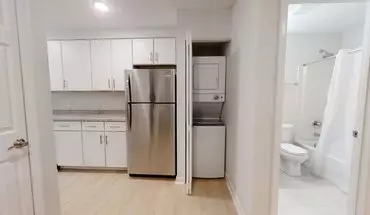4 of 6 56 1/2 E Green House for rent in Champaign, IL