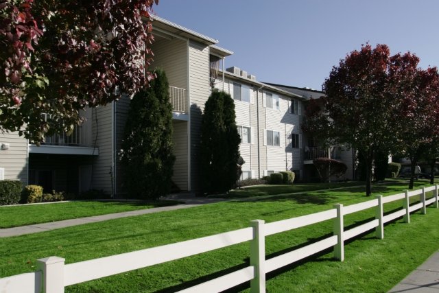 Driftwood Park Townhouse for rent in Murray, UT
