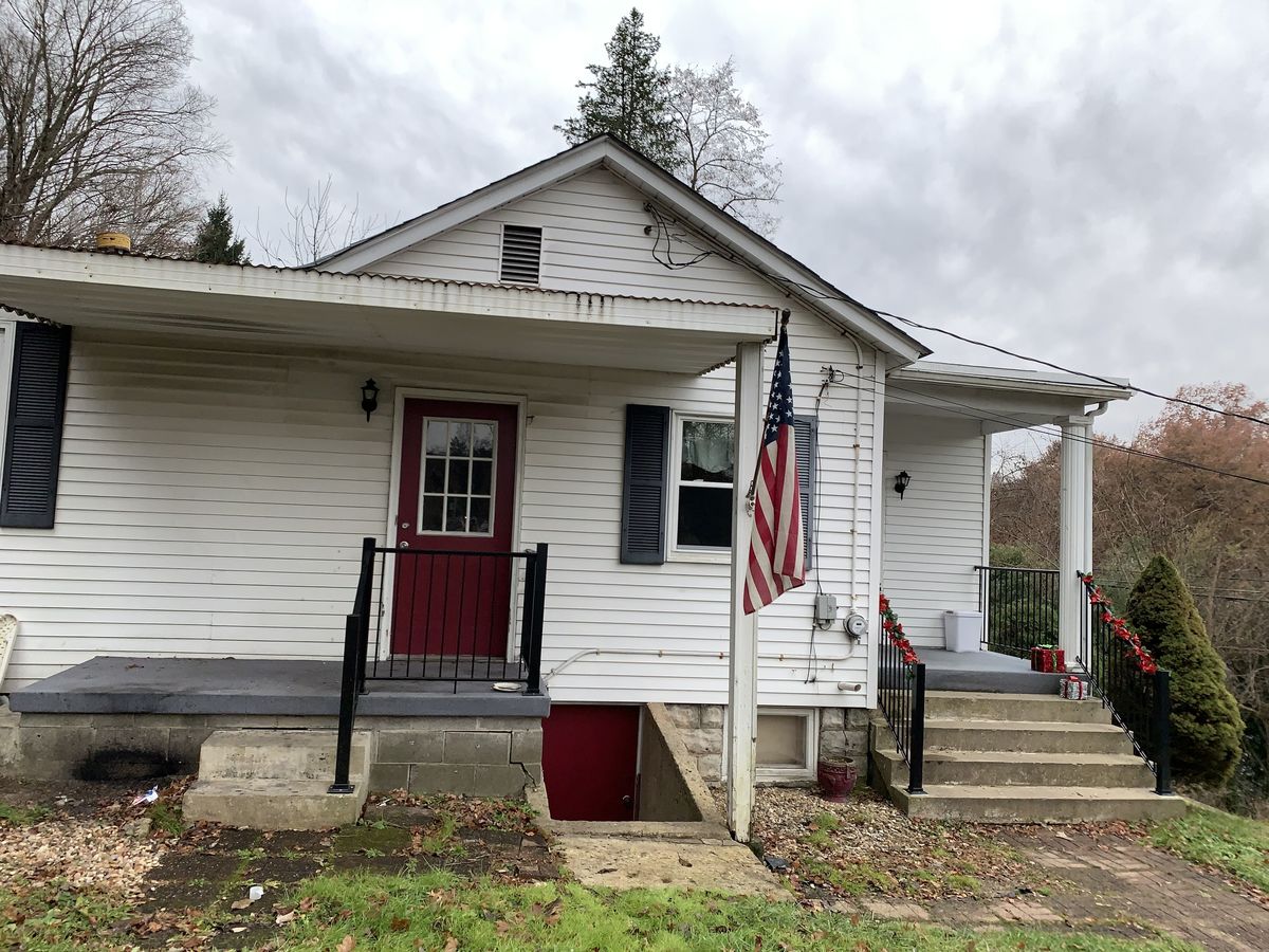 1316 Hillside Drive Fairmont, WV House for Rent Rentable