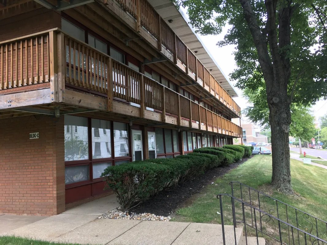 Riverview Apartments 250 River St Kent, OH Rentable