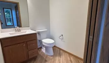 3 of 10 Hoff - 28 - Chase Apartment for rent in La Crosse, WI