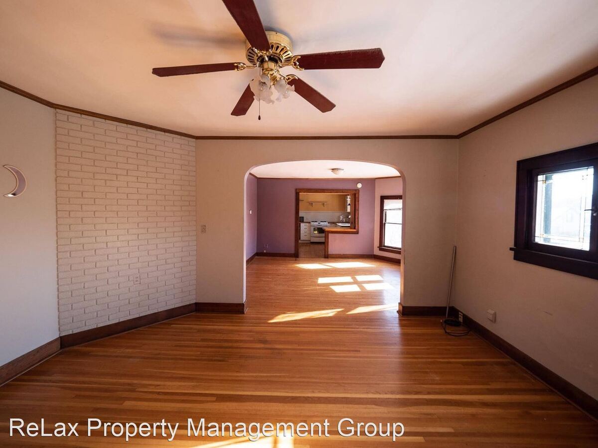 1214 Avon St La Crosse, WI Apartment for Rent Rentable