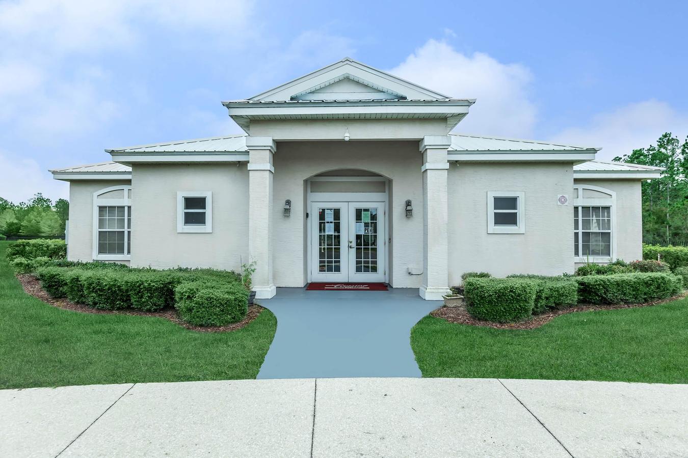 Kay Larkin Apartments 301 Kay Larkin Drive Palatka, FL