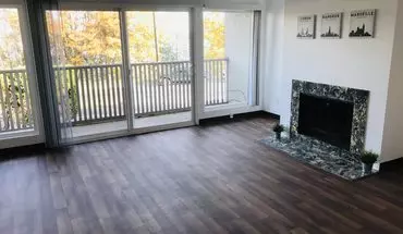 3 of 18 Colony Surf Apartment for rent in Seattle, WA