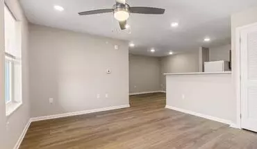 2 of 42 Rosemary Place Apartment for rent in Freeport, FL