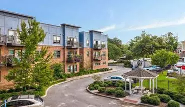 3 of 29 Fellwood III Apartment for rent in Savannah, GA
