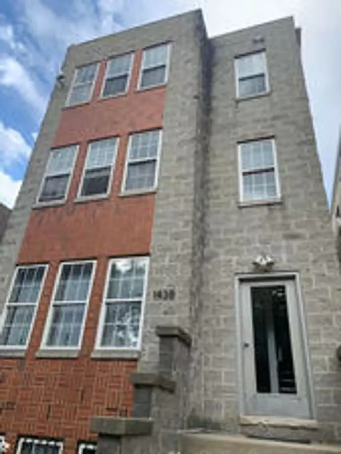 1438 N Campbell Apartment for rent in Chicago, IL