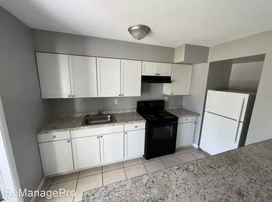 The Avalon- Sabal Apartment for rent in St Petersburg, FL The Avalon- Sabal Apartment for rent in St Petersburg, FL