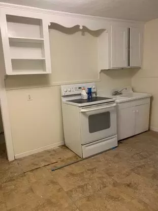 48 Alfred St Apartment for rent in Biddeford, ME