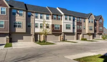 3 of 21 88th and Oxford Drive Apartment for rent in West Des Moines, IA