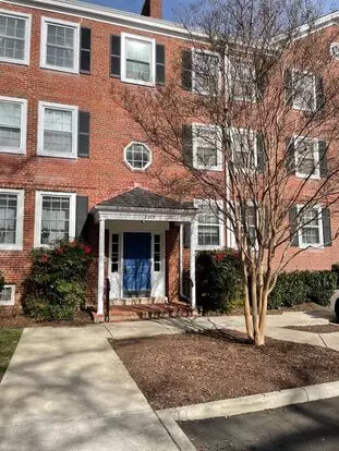 Charming 1 Bed 1 Bth Condo With Balcony In Vibrant Fairlington Villages Apartment for rent in Arlington, VA