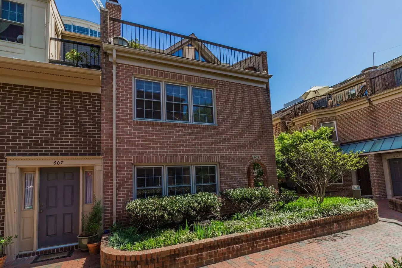 Beautiful 3 Bedroom 3/2 Bath Brick End Unit Townhome Directly Across From Ballston Mall House for rent in Arlington, VA