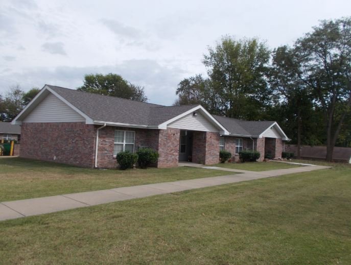 Azalea Ridge Apartments 415 Madison St Fredericktown, MO