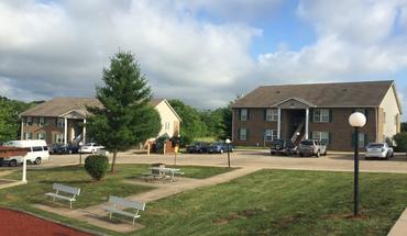 Eagles Landing Apartments Apartment for rent in Desloge, MO