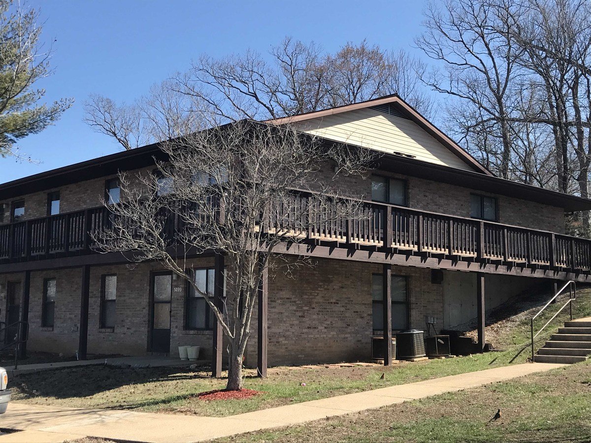 Park View II Apartments 1465 Shepherd Dr Desoto, MO